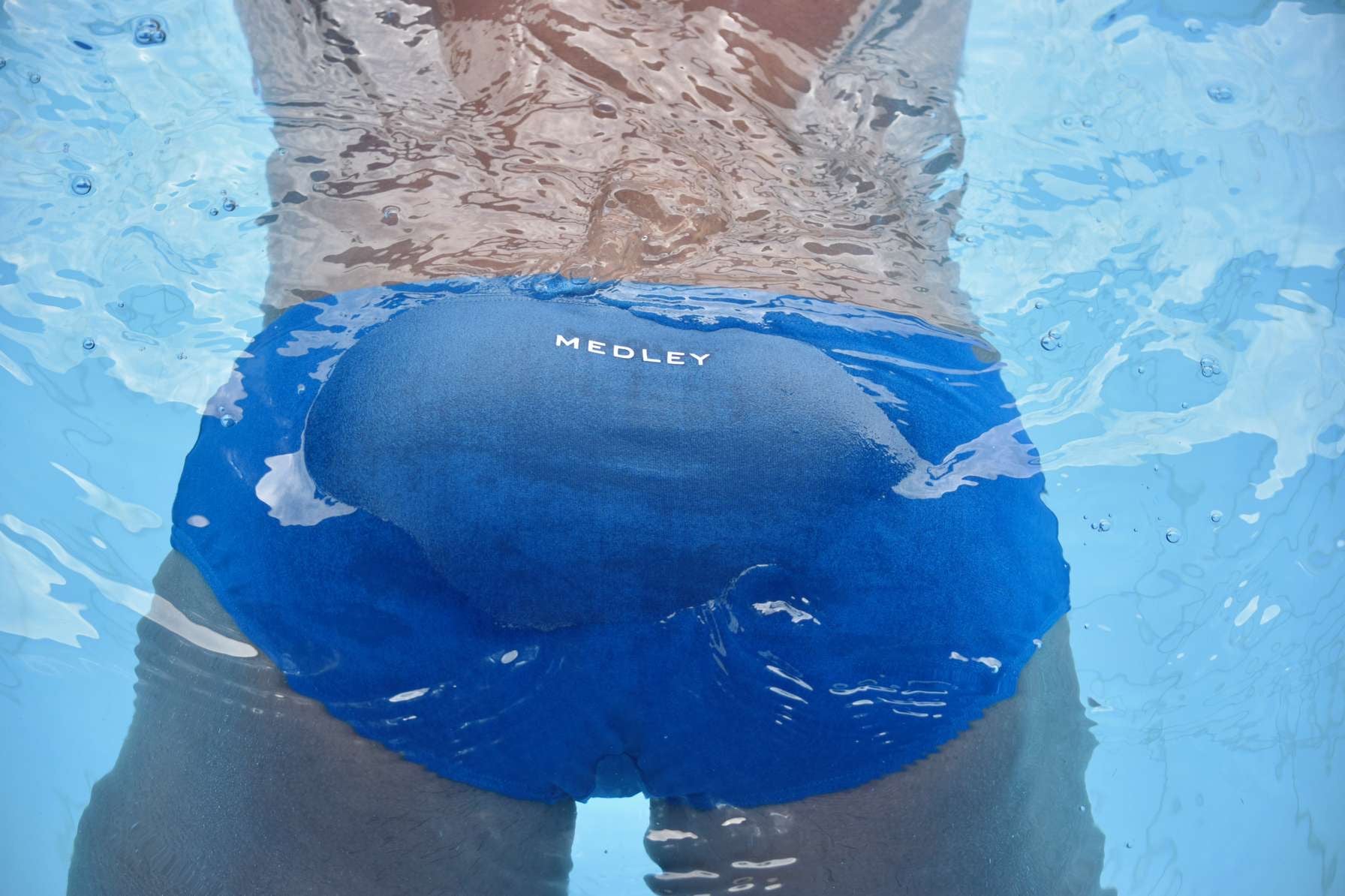 Momentum Cut in Petrol Blue